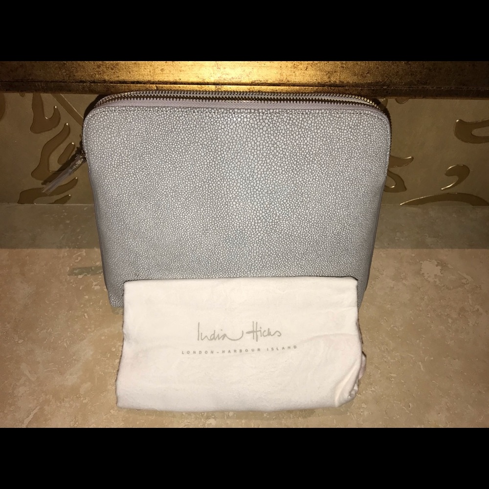❤️INDIA HICKS STINGRAY INSIDER